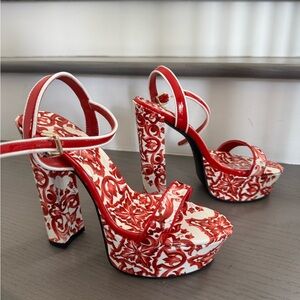 D&G INSPIRED Red and White Platform Heels size 38
